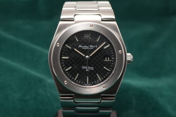 IWC REF.1832 インヂュニア SL JUMBO（04／1983年)の詳細写真3枚目