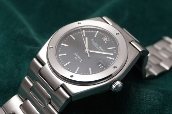 IWC REF.1832 インヂュニア SL JUMBO（04／1983年)の詳細写真4枚目