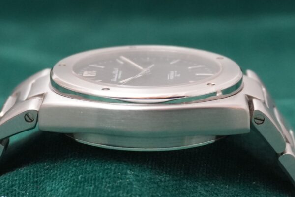 IWC REF.1832 インヂュニア SL JUMBO（04／1983年)の詳細写真6枚目