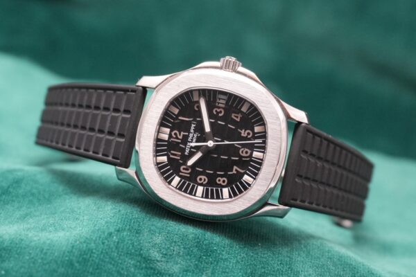 パテック・フィリップ AQUANAUT 5060（72／1998年)の詳細写真1枚目