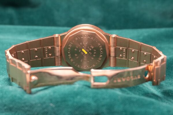 BVLGARI DIAGONO LCV35G 18K YG BLACK DIAL DIAMOND‑SET（03／1990s)の詳細写真7枚目