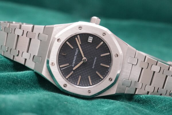 AUDEMARS PIGUET ROYAL OAK 14790ST BLACK DIAL（13／1980s)の詳細写真1枚目