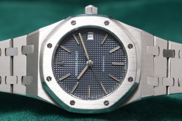 AUDEMARS PIGUET ROYAL OAK 14790ST BLACK DIAL（13／1980s)の詳細写真2枚目