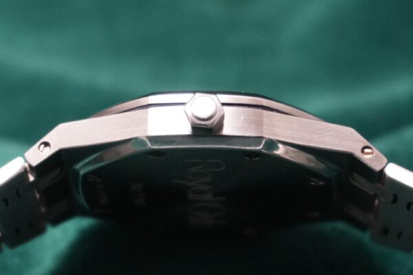 AUDEMARS PIGUET ROYAL OAK 14790ST BLACK DIAL（13／1980s)の詳細写真8枚目