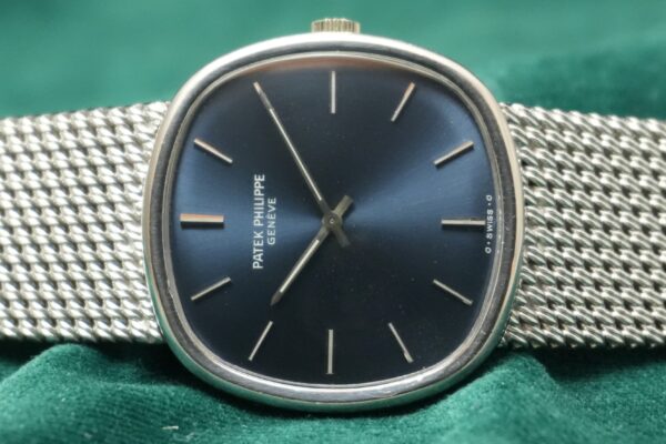 パテック・フィリップ GOLDEN ELLIPSE 3844/1 WG（77／1979年)の詳細写真2枚目